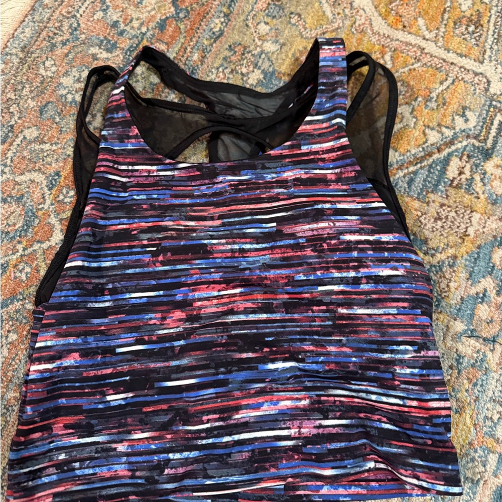 Lululemon tank top